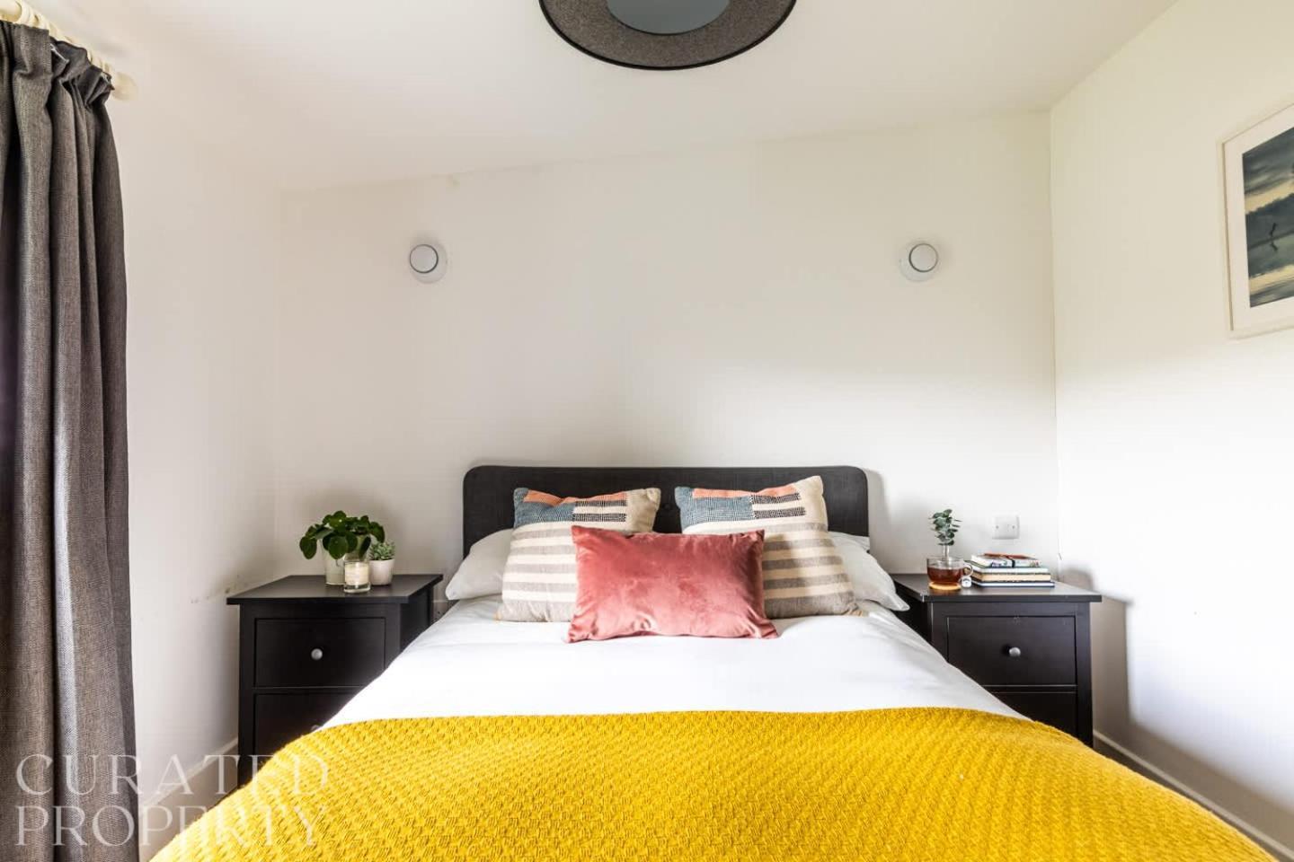 Stunning 5 Bedroom New Build With Amazing Views! 巴斯 外观 照片